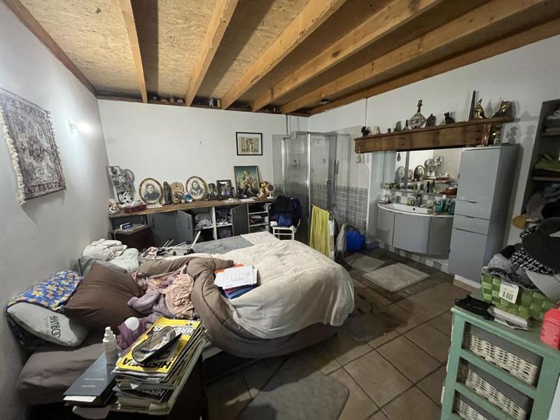 Maison - 220 m² - 5 pièces