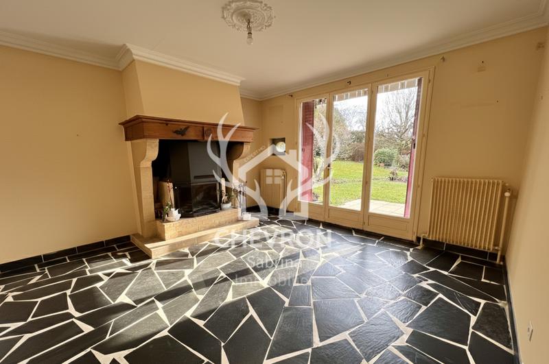 Maison - 104 m² - 5 pièces