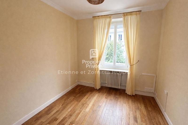 Appartement - 93 m² - 4 pièces