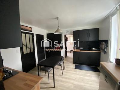 Maison - 88 m² - 6 pièces