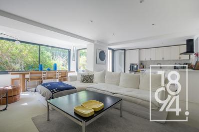 Appartement - 90 m² - 3 pièces