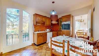 Maison - 120 m² - 5 pièces