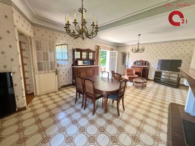 Maison - 156 m² - 5 pièces