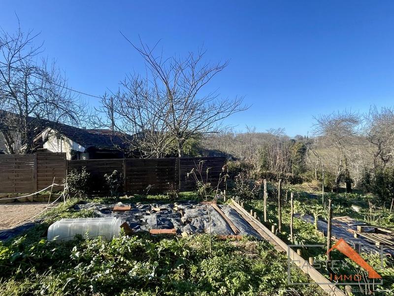 Maison en pierre - 223 m² - 7 pièces