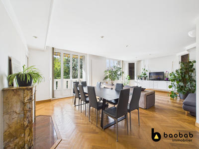 Appartement - 170 m² - 7 pièces