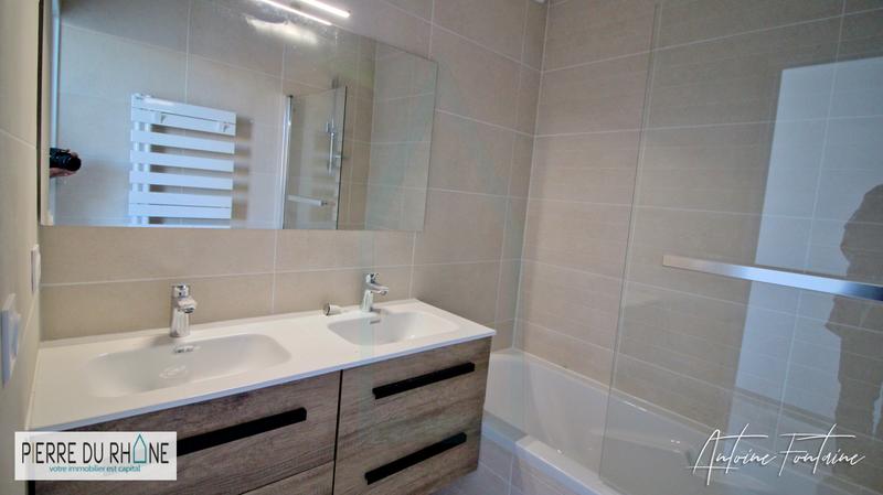 Appartement - 96 m² - 4 pièces