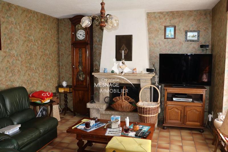 Maison en pierre - 180 m² - 8 pièces