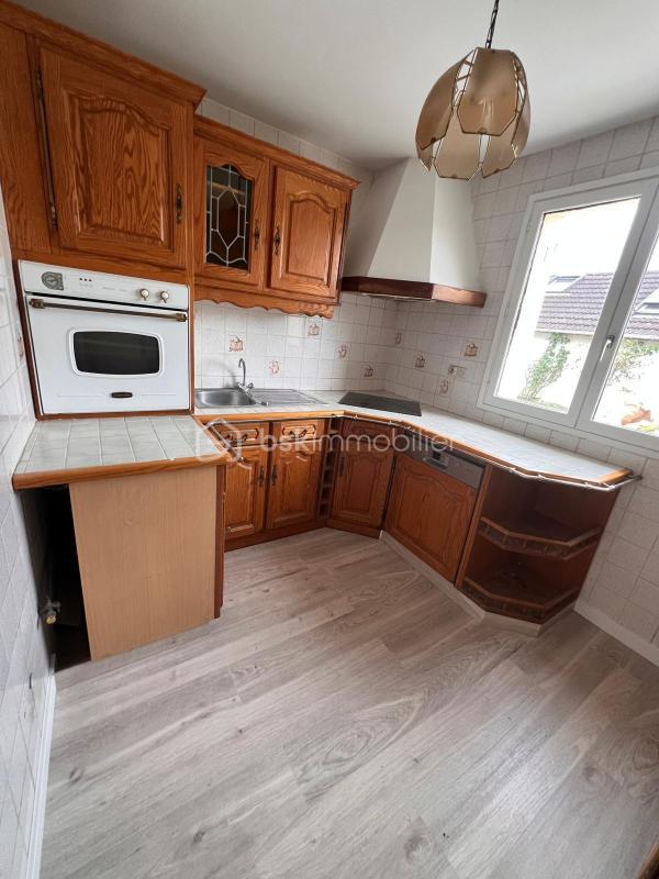 Maison - 105 m² - 7 pièces