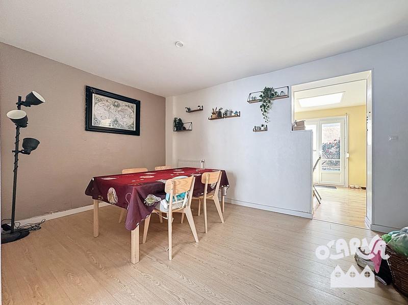 Maison - 102 m² - 5 pièces