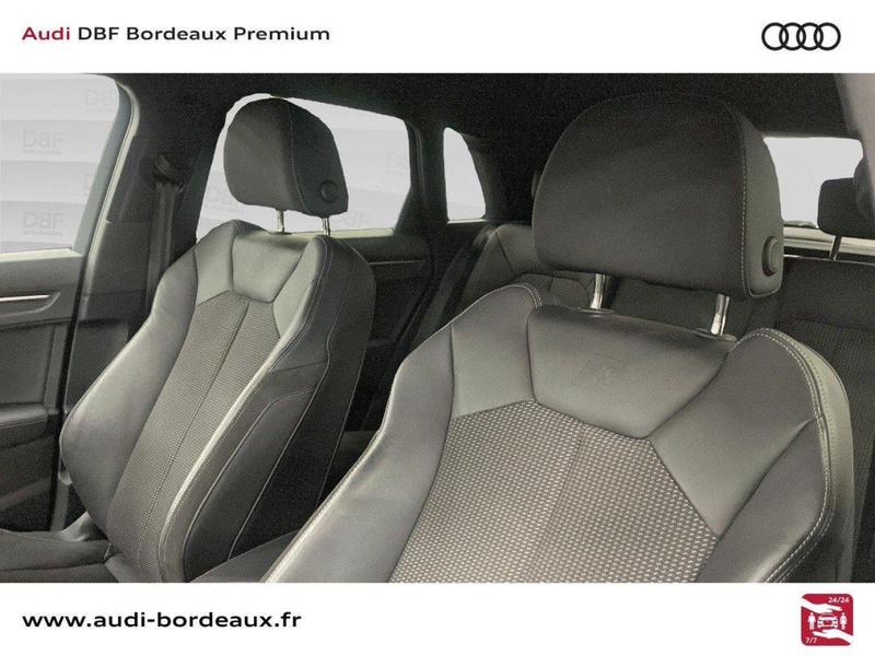 Audi Q3 45 TFSIe 245 ch s tronic 6 s line