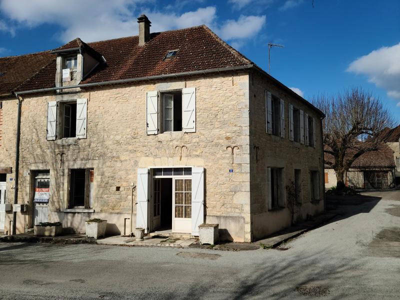 Maison - 135 m² - 7 pièces