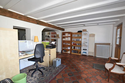 Maison - 227 m² - 11 pièces