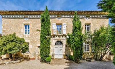 Maison de maîtres - 830 m² - 24 pièces
