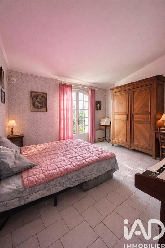 Maison - 185 m² - 5 pièces