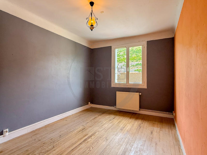 Appartement - 91 m² - 5 pièces