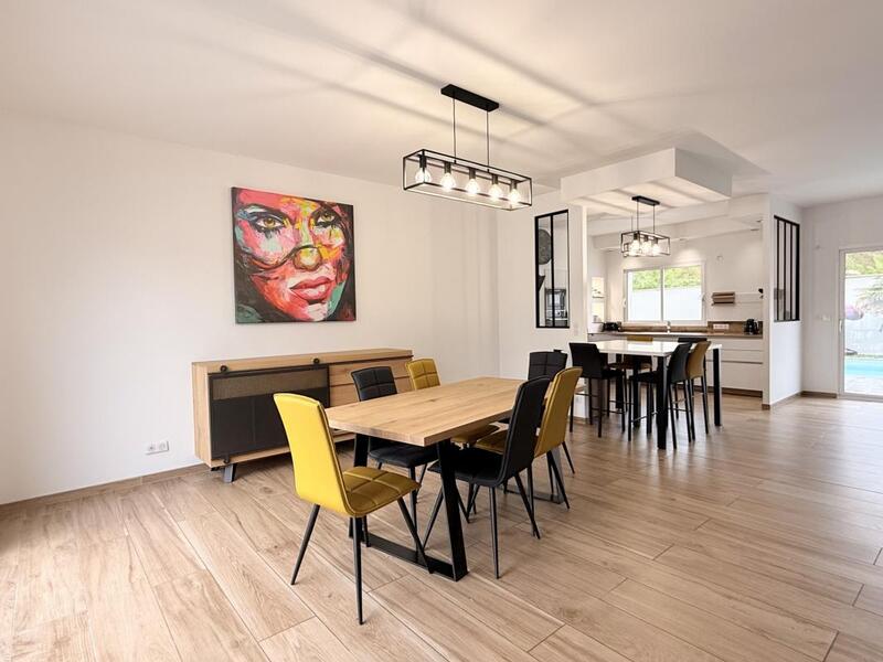 Maison - 174 m² - 6 pièces