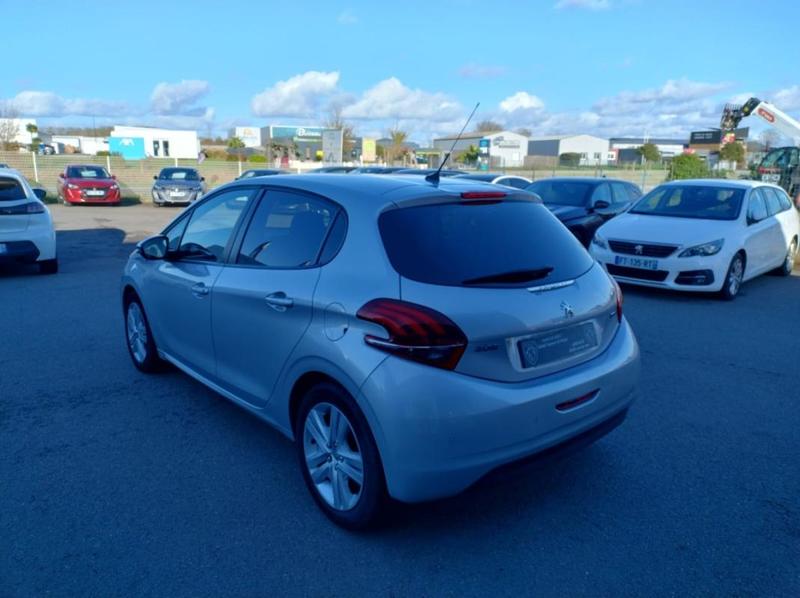 Peugeot 208 1.2 Vti 82 Style