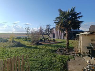 Maison - 250 m² - 6 pièces