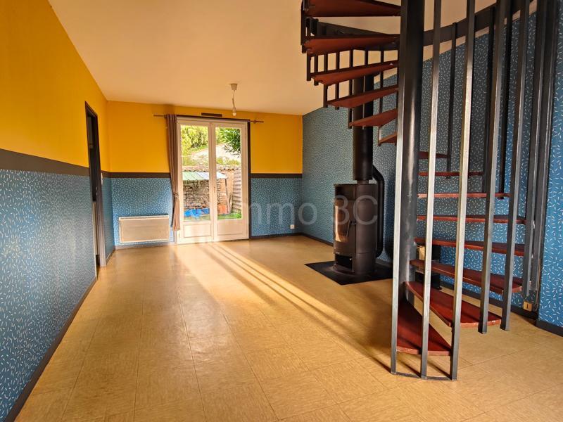 Maison - 80 m² - 4 pièces