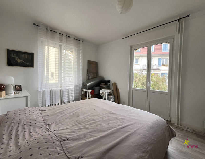 Appartement - 102 m² - 3 pièces