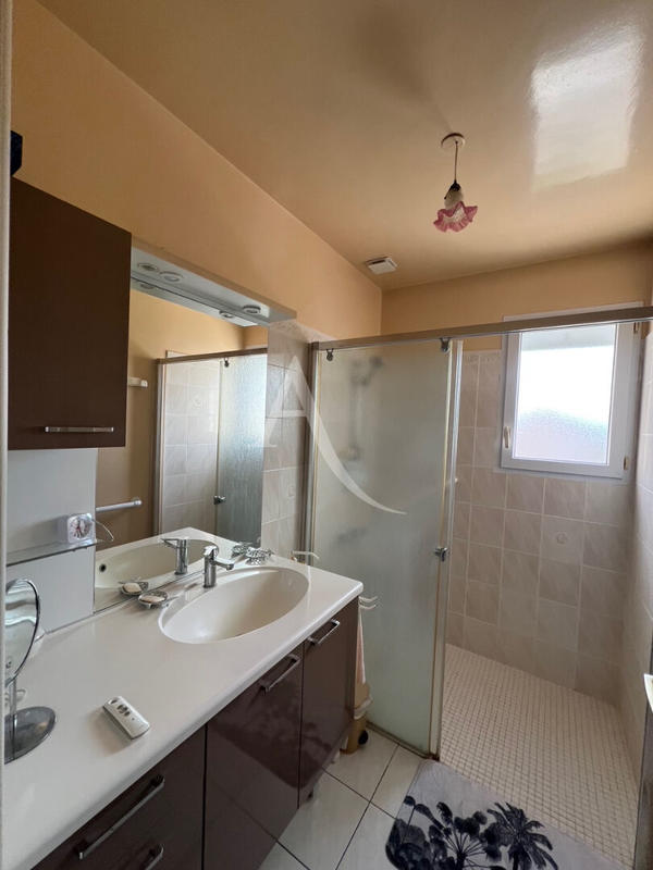 Maison - 75 m² - 4 pièces