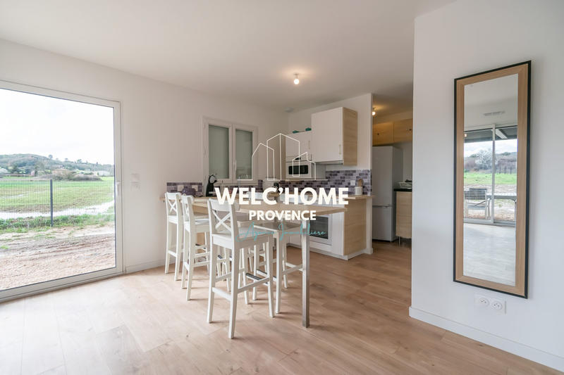 Villa - 100 m² - 5 pièces