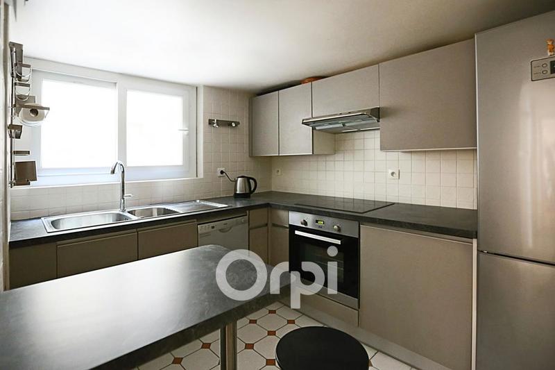 Appartement - 100 m² - 4 pièces