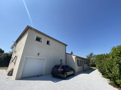 Maison - 166 m² - 7 pièces