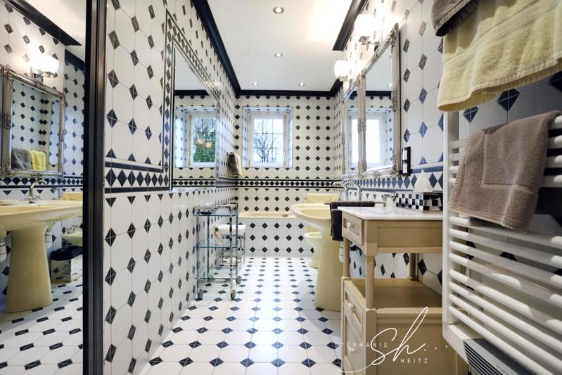 Maison - 380 m² - 14 pièces