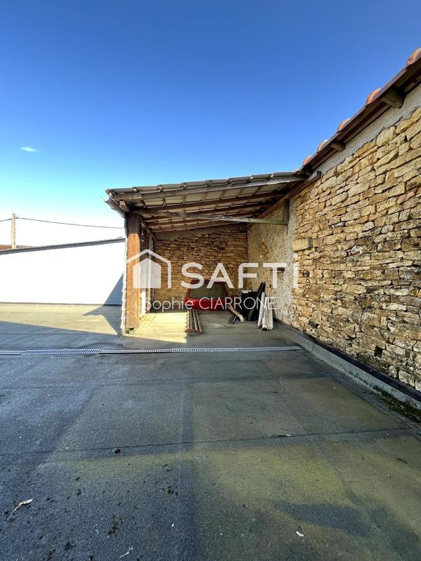 Maison - 240 m² - 7 pièces