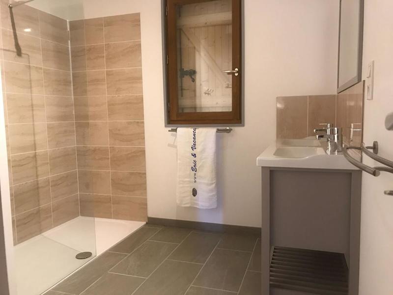 Propriété - 266 m² - 11 pièces