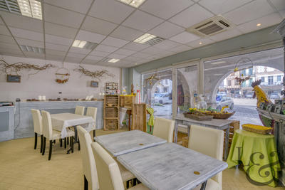 Local commercial - 50 m² - 1 pièce