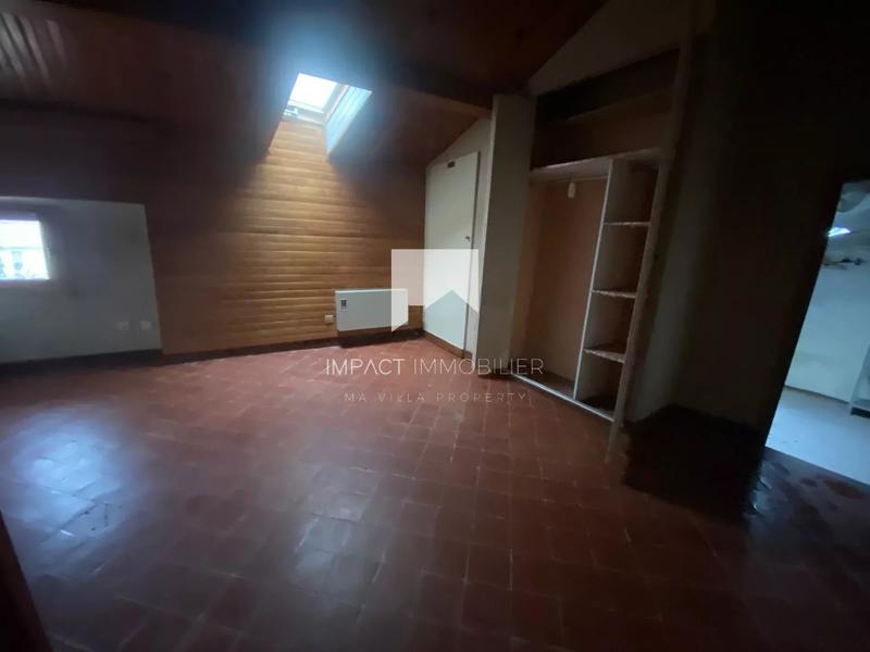 Appartement - 90 m² - 4 pièces