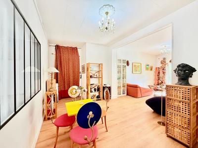 Appartement - 80 m² - 3 pièces