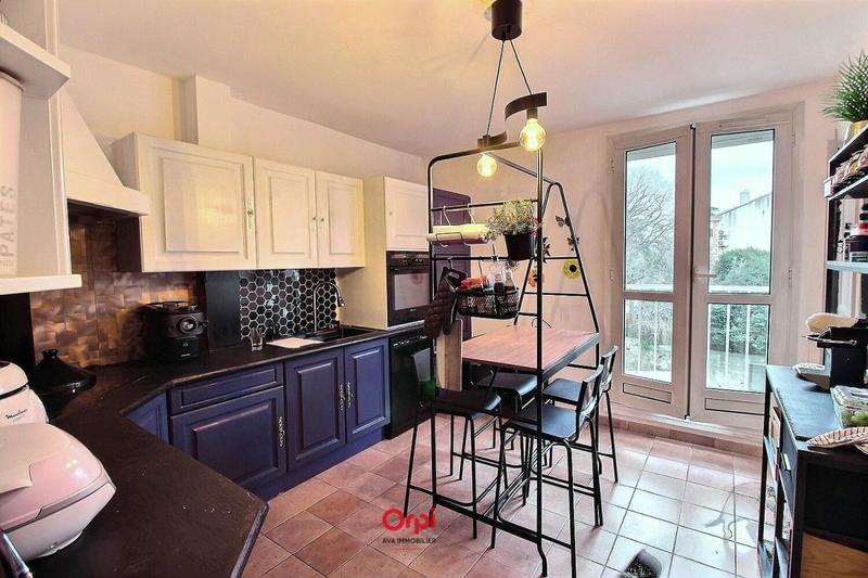 Appartement - 73 m² - 4 pièces