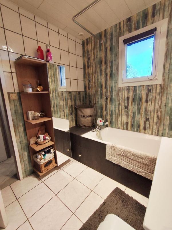 Maison - 111 m² - 5 pièces