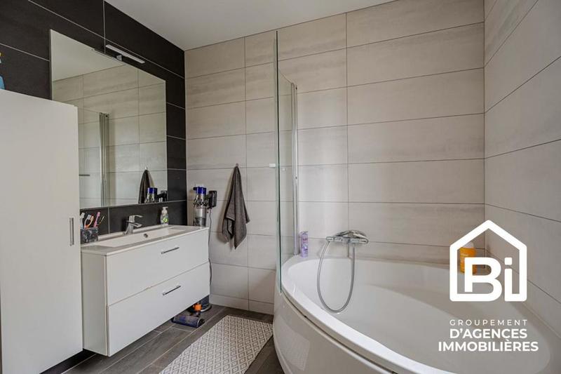 Maison - 116 m² - 6 pièces