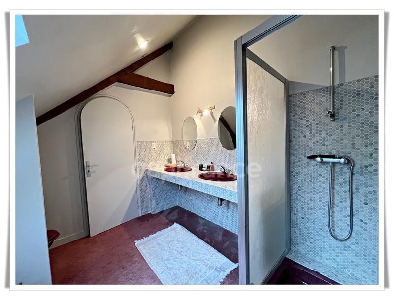 Maison - 156 m² - 6 pièces