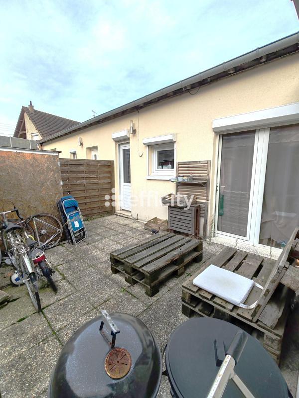 Maison - 60 m² - 4 pièces