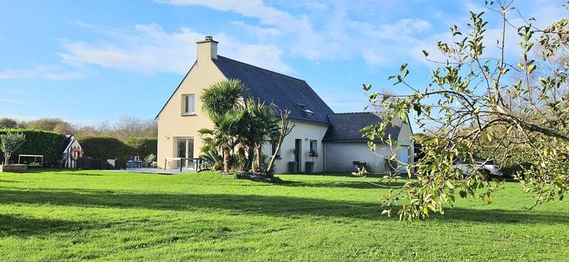 Maison - 135 m² - 6 pièces