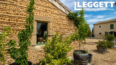 Immeuble - 979 m² - 35 pièces