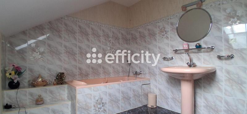 Maison - 145 m² - 5 pièces