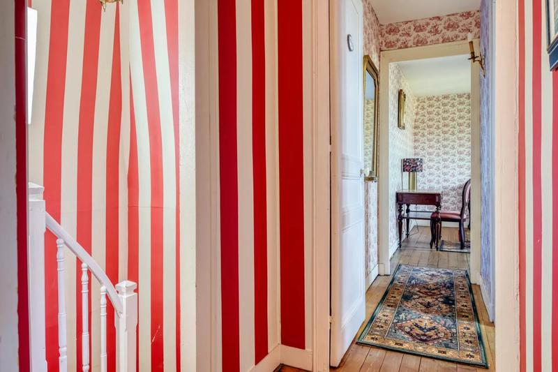 Maison - 190 m² - 7 pièces