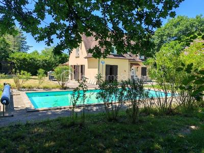 Maison traditionnelle - 120 m² - 5 pièces