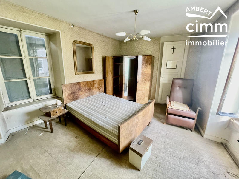 Maison - 95 m² - 5 pièces