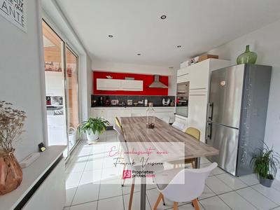 Maison - 78 m² - 4 pièces