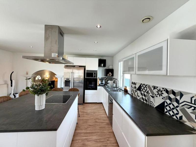 Maison - 135 m² - 5 pièces