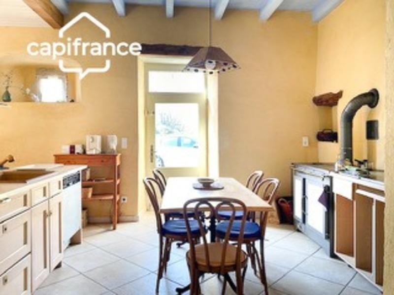 Maison - 256 m² - 10 pièces