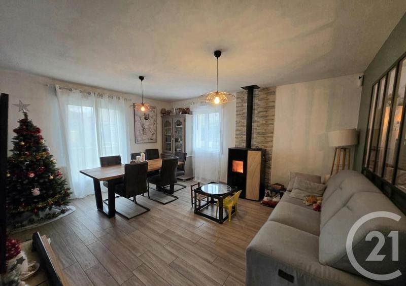 Maison - 118 m² - 6 pièces