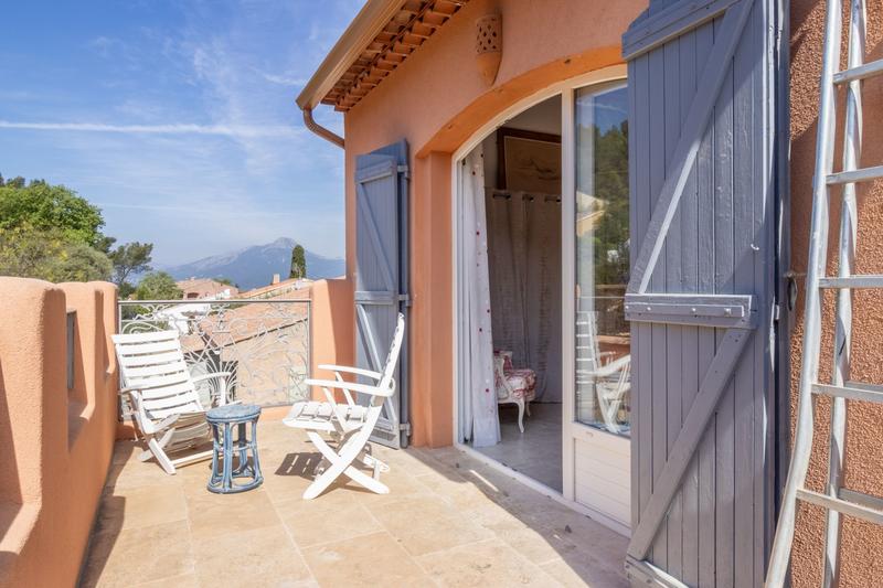 Maison - 145 m² - 5 pièces